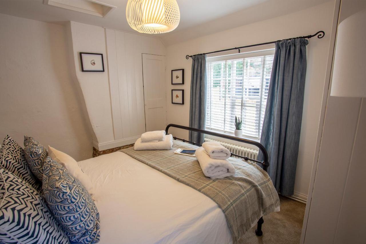Whitby Boutique - Mast Cottage ภายนอก รูปภาพ