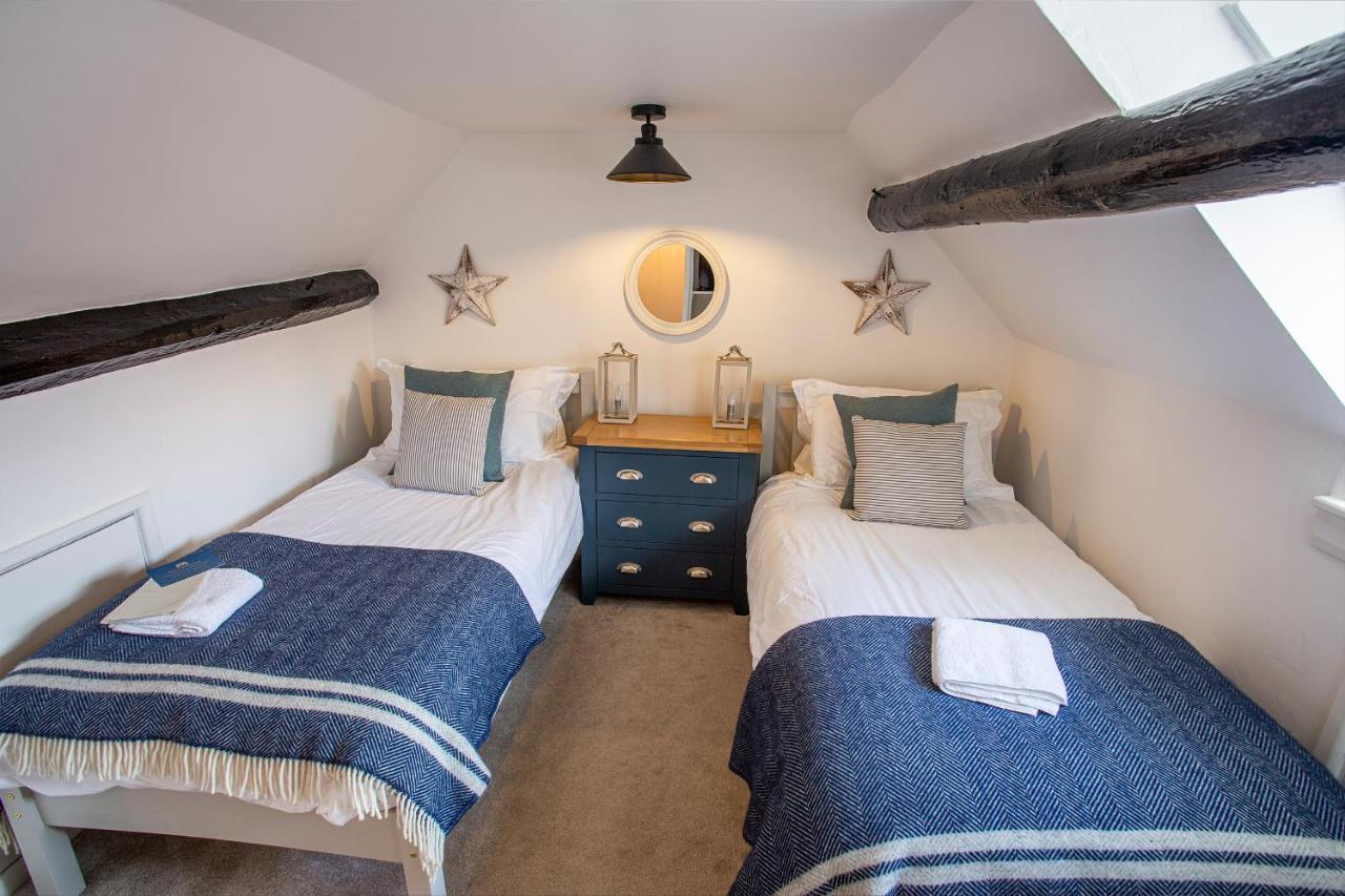 Whitby Boutique - Mast Cottage ภายนอก รูปภาพ