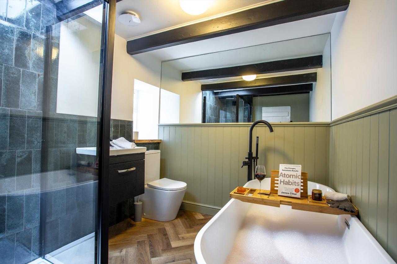 Whitby Boutique - Mast Cottage ภายนอก รูปภาพ