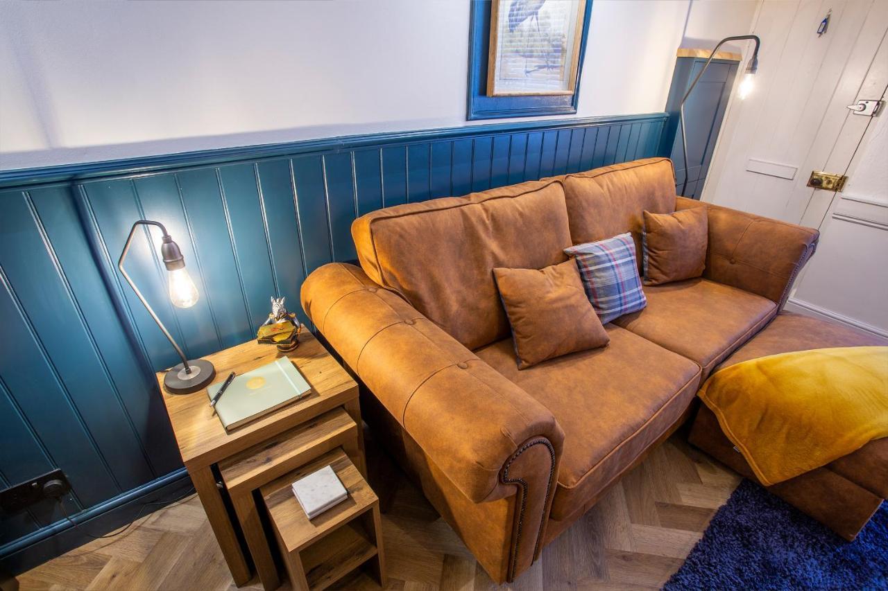 Whitby Boutique - Mast Cottage ภายนอก รูปภาพ