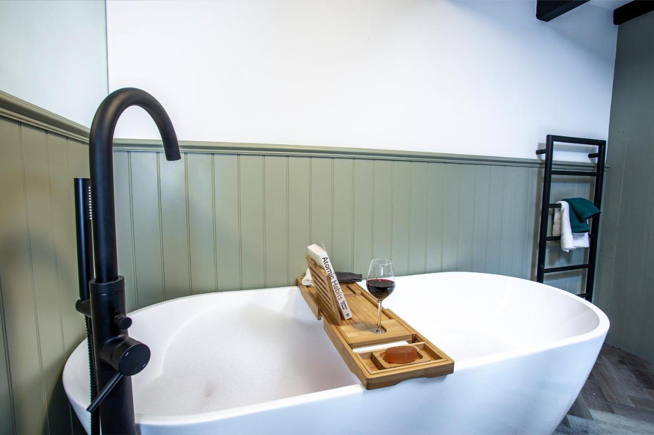 Whitby Boutique - Mast Cottage ภายนอก รูปภาพ